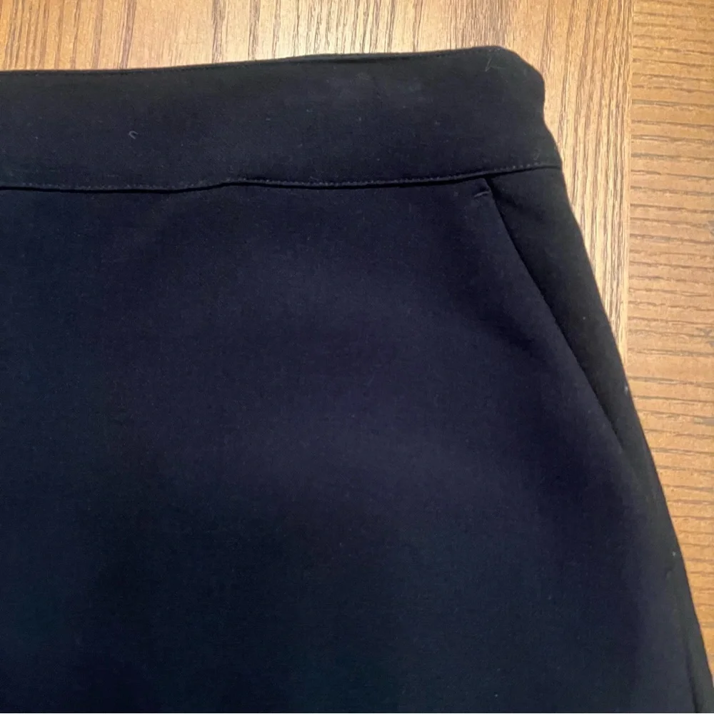 Premise Scalloped Hem Stretch Lined A-Line Mini Skirt Black Size 10‎ NEW